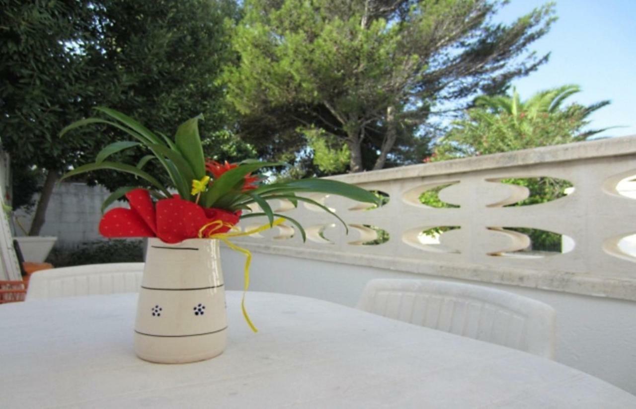 Bilocale Con Spazio Verde Santa Maria di Leuca Екстериор снимка
